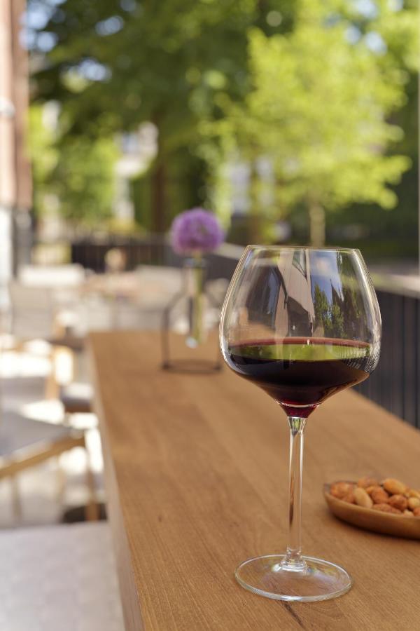 Moevenpick Hotel Haag Eksteriør billede